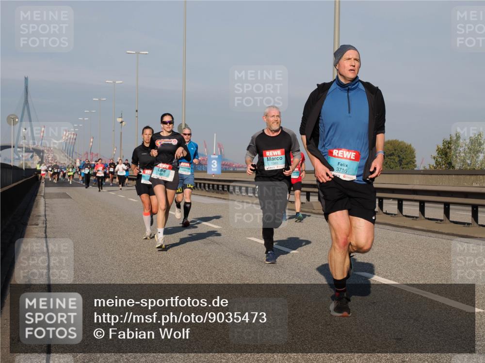 03.10.2025 - Köhlbrandbrückenlauf Fabian Wolf http://msf.ph/oto/9035473 03.10.2025 09:50:00 Position 3 1406, 3, 1385, 3716 meine-sportfotos.de