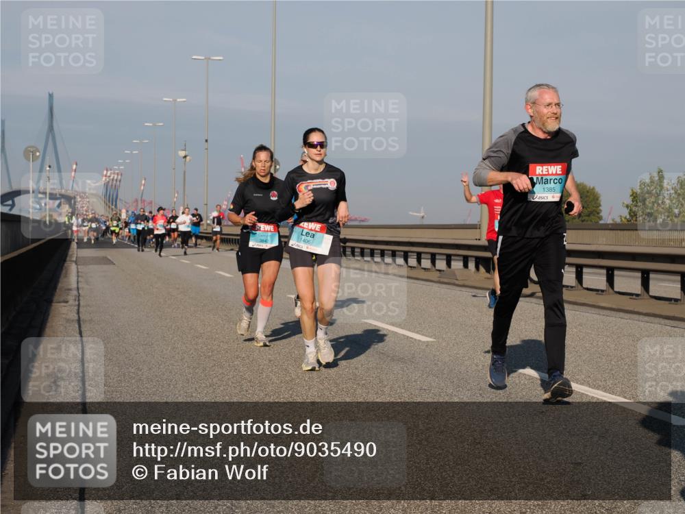 03.10.2025 - Köhlbrandbrückenlauf Fabian Wolf http://msf.ph/oto/9035490 03.10.2025 09:50:01 Position 3 1406, 1385 meine-sportfotos.de