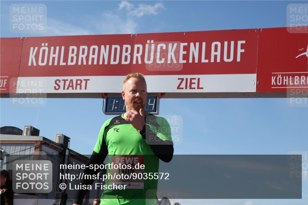03.10.2025 - Köhlbrandbrückenlauf Luisa Fischer http://msf.ph/oto/9035572 03.10.2025 13:19:52 Ziel 4376, 4539, 5047, 5059, 5148, 5647, 5648, 5650, 5656, 5657, 5658, 5704, 5841, 5931, 6068, 6414, 6509, 6567, 6568, 6660, 6663, 6730 meine-sportfotos.de