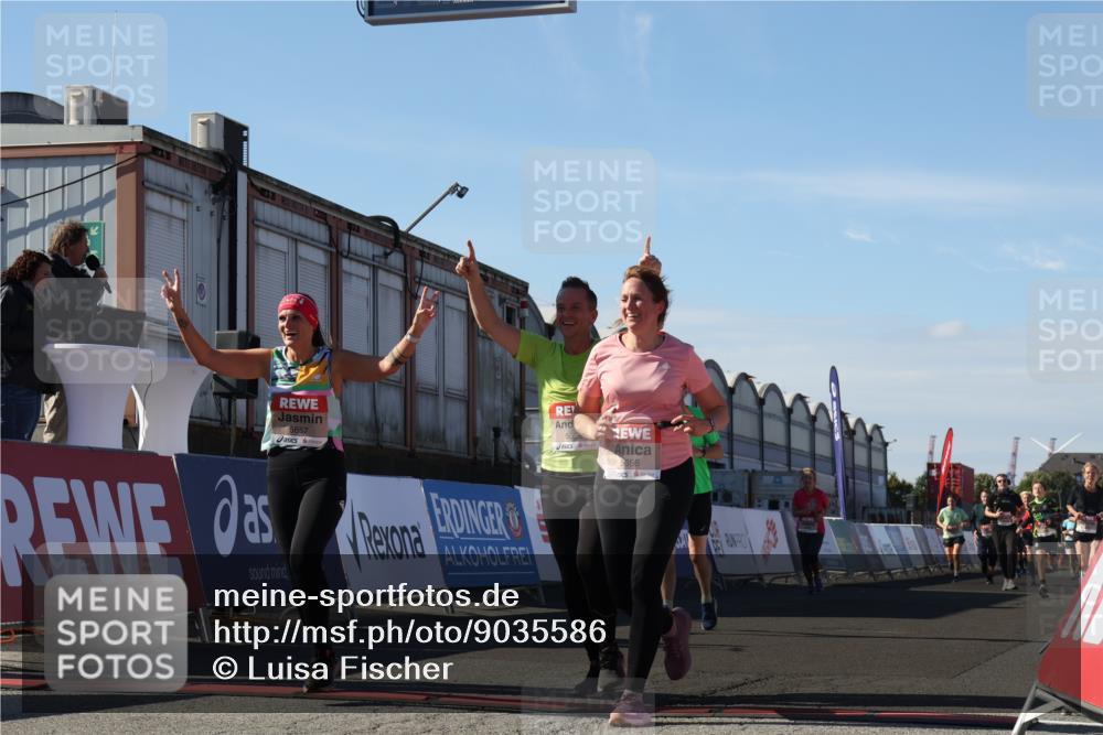 03.10.2025 - Köhlbrandbrückenlauf Luisa Fischer http://msf.ph/oto/9035586 03.10.2025 13:19:57 Ziel 4376, 4433, 4539, 4721, 5059, 5656, 5657, 5658, 5704, 5841, 6068, 6414, 6567, 6568, 6660, 6663, 6730 meine-sportfotos.de