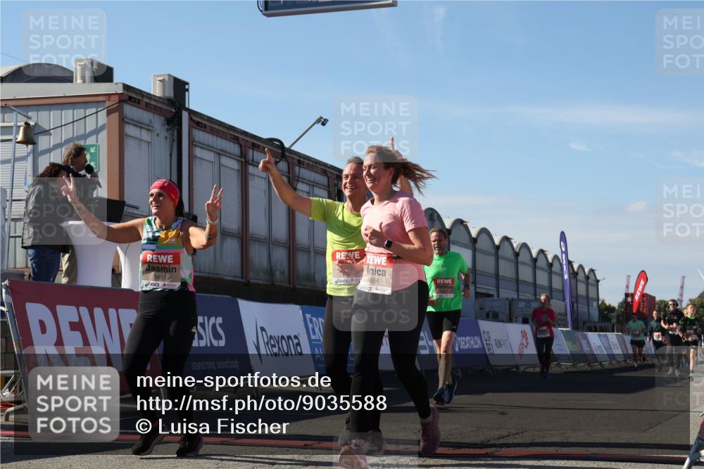 03.10.2025 - Köhlbrandbrückenlauf Luisa Fischer http://msf.ph/oto/9035588 03.10.2025 13:19:57 Ziel 4376, 4433, 4539, 4721, 5059, 5656, 5657, 5658, 5704, 5841, 6068, 6414, 6567, 6568, 6660, 6663, 6730 meine-sportfotos.de