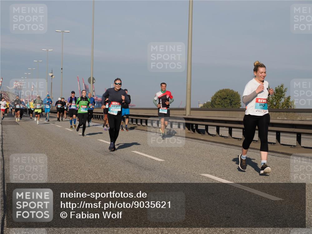 03.10.2025 - Köhlbrandbrückenlauf Fabian Wolf http://msf.ph/oto/9035621 03.10.2025 09:50:14 Position 3 1944 meine-sportfotos.de
