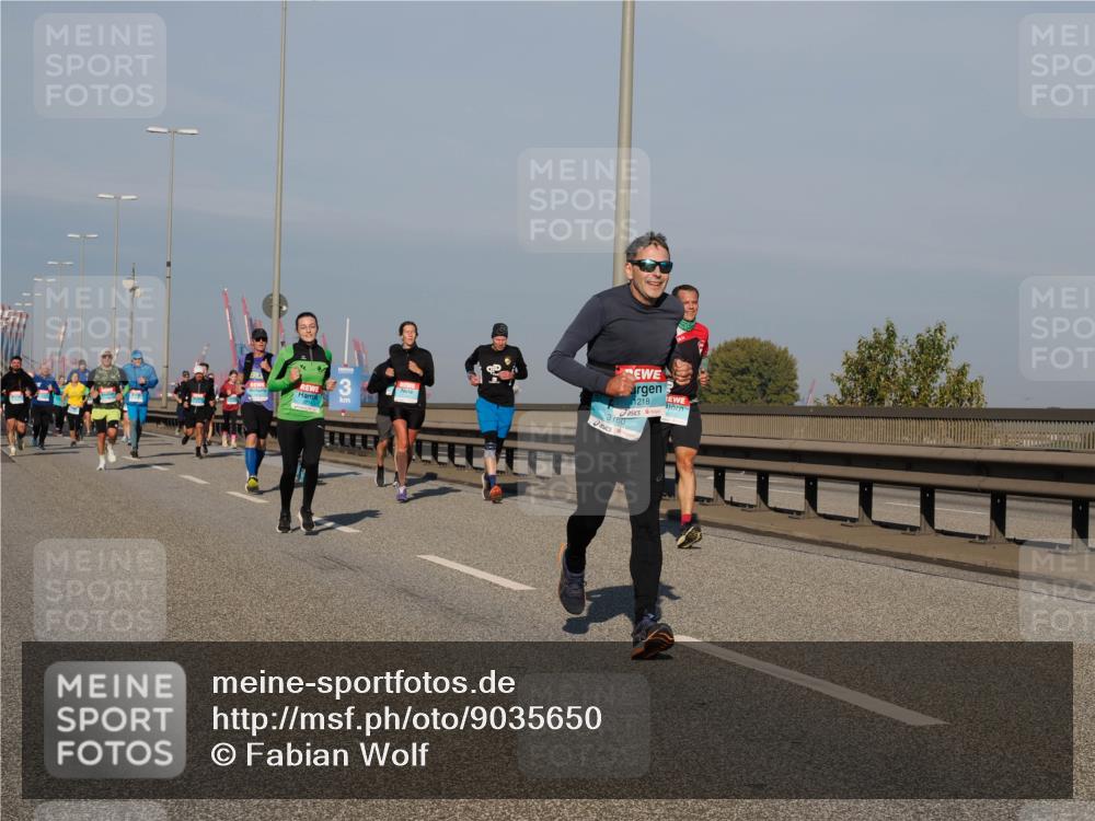 03.10.2025 - Köhlbrandbrückenlauf Fabian Wolf http://msf.ph/oto/9035650 03.10.2025 09:50:16 Position 3 3, 1218, 3160 meine-sportfotos.de