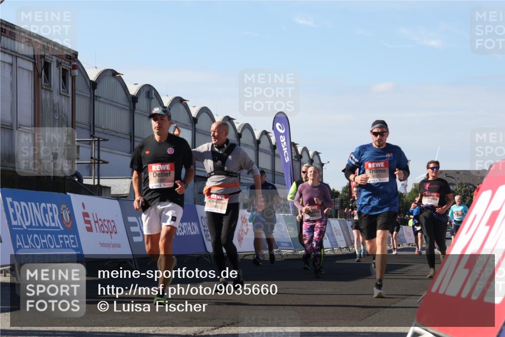 03.10.2025 - Köhlbrandbrückenlauf Luisa Fischer http://msf.ph/oto/9035660 03.10.2025 13:20:13 Ziel 4397, 4402, 4433, 4565, 4779, 4994, 5037, 5160, 5175, 5328, 5456, 5481, 5672, 5683, 5850, 6035, 6136, 6589, 6649 meine-sportfotos.de