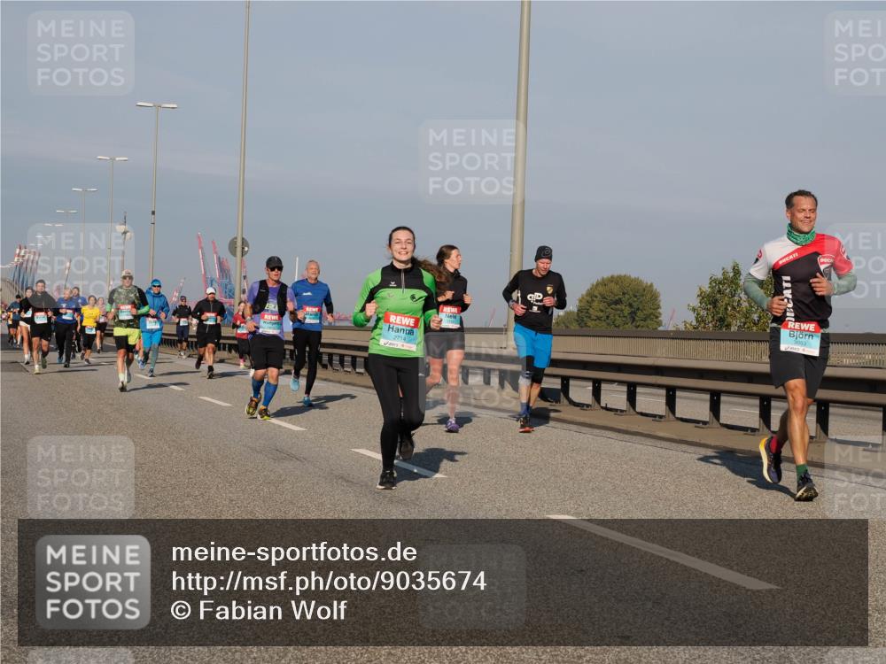 03.10.2025 - Köhlbrandbrückenlauf Fabian Wolf http://msf.ph/oto/9035674 03.10.2025 09:50:18 Position 3 2714, 3053 meine-sportfotos.de