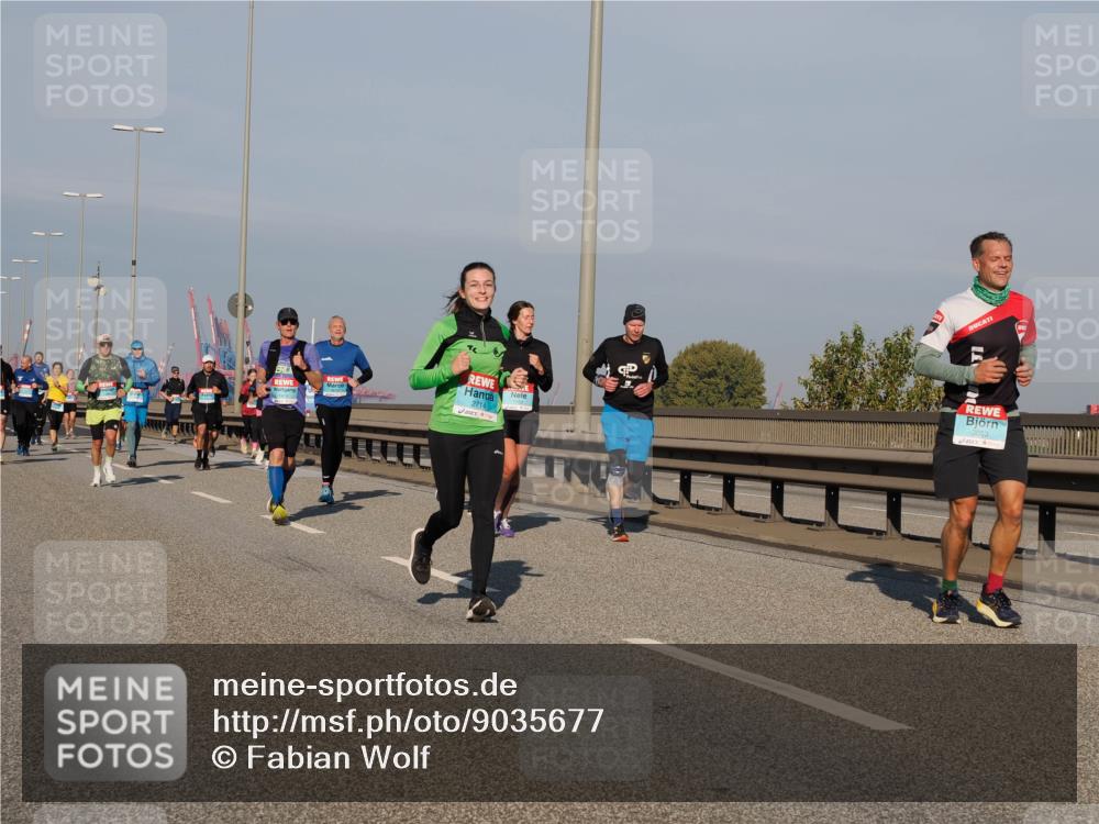 03.10.2025 - Köhlbrandbrückenlauf Fabian Wolf http://msf.ph/oto/9035677 03.10.2025 09:50:18 Position 3 2714, 3053 meine-sportfotos.de