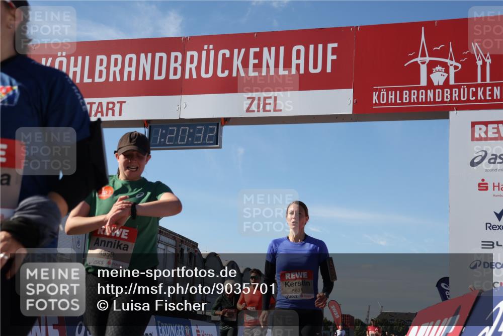 03.10.2025 - Köhlbrandbrückenlauf Luisa Fischer http://msf.ph/oto/9035701 03.10.2025 13:20:31 Ziel 4269, 4385, 4570, 4571, 4591, 4672, 4739, 4790, 4859, 5082, 5144, 5208, 5543, 5631, 5790, 6807 meine-sportfotos.de