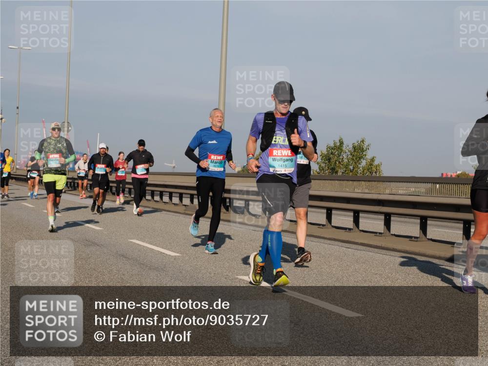 03.10.2025 - Köhlbrandbrückenlauf Fabian Wolf http://msf.ph/oto/9035727 03.10.2025 09:50:21 Position 3 3679, 1415 meine-sportfotos.de