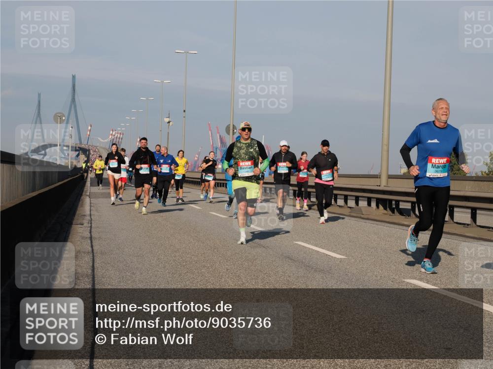 03.10.2025 - Köhlbrandbrückenlauf Fabian Wolf http://msf.ph/oto/9035736 03.10.2025 09:50:22 Position 3 3679 meine-sportfotos.de