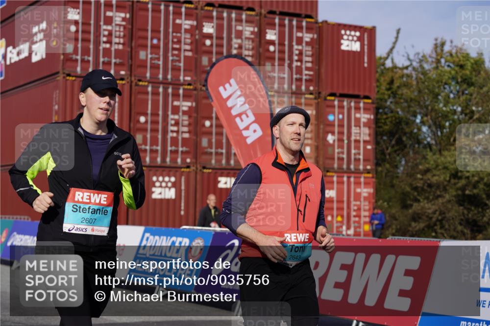 03.10.2025 - Köhlbrandbrückenlauf Michael Burmester http://msf.ph/oto/9035756 03.10.2025 10:52:05 Ziel 2132, 2490 meine-sportfotos.de
