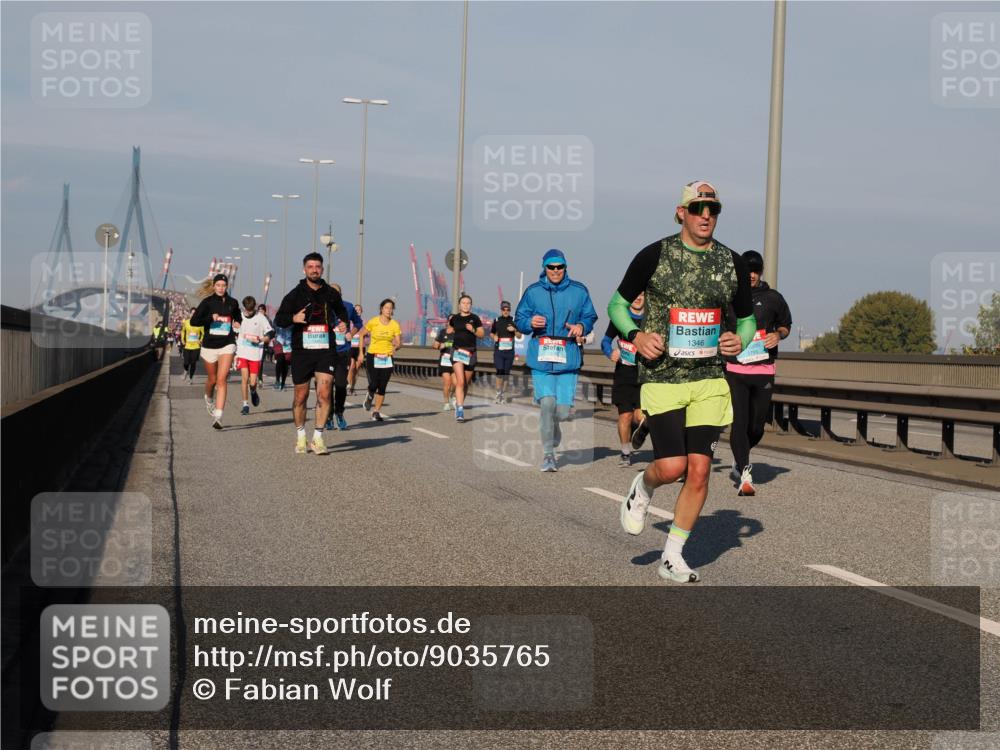 03.10.2025 - Köhlbrandbrückenlauf Fabian Wolf http://msf.ph/oto/9035765 03.10.2025 09:50:24 Position 3 1346 meine-sportfotos.de