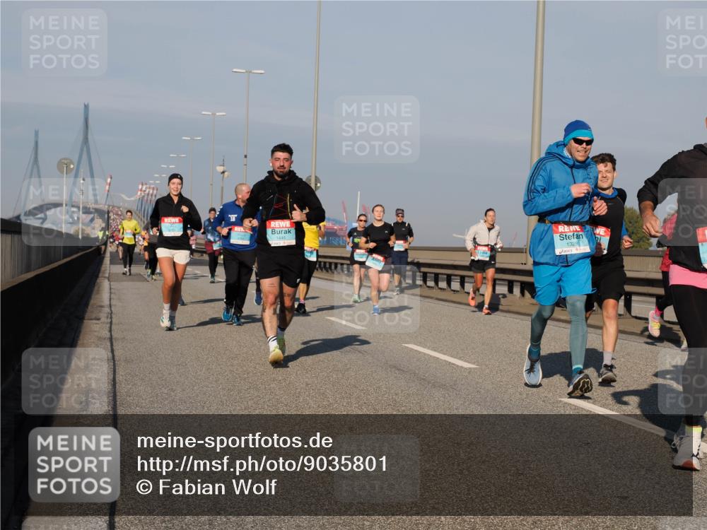 03.10.2025 - Köhlbrandbrückenlauf Fabian Wolf http://msf.ph/oto/9035801 03.10.2025 09:50:26 Position 3 18, 1445, 1328 meine-sportfotos.de