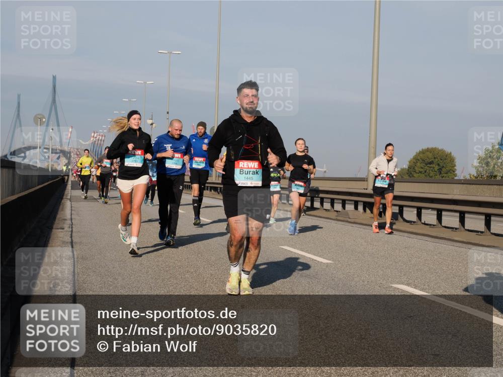03.10.2025 - Köhlbrandbrückenlauf Fabian Wolf http://msf.ph/oto/9035820 03.10.2025 09:50:27 Position 3 3753, 18, 1445 meine-sportfotos.de