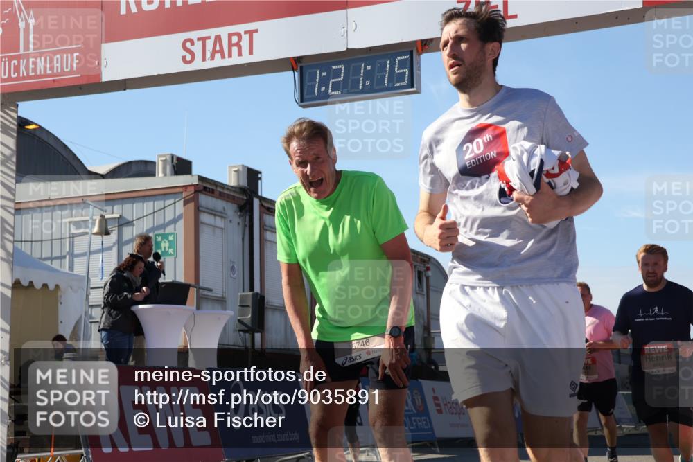 03.10.2025 - Köhlbrandbrückenlauf Luisa Fischer http://msf.ph/oto/9035891 03.10.2025 13:21:14 Ziel 4363, 4393, 4601, 4680, 4749, 4846, 5265, 5363, 5450, 5618, 5746, 5873, 5878, 5882, 5883, 6262, 6282, 6602, 6756 meine-sportfotos.de