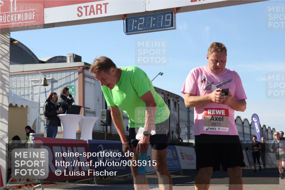 03.10.2025 - Köhlbrandbrückenlauf Luisa Fischer http://msf.ph/oto/9035915 03.10.2025 13:21:18 Ziel 4363, 4379, 4393, 4601, 4749, 4838, 4846, 5265, 5450, 5618, 5725, 5746, 5873, 5878, 5882, 5883, 6262, 6602, 6675, 6676, 6679, 6756 meine-sportfotos.de