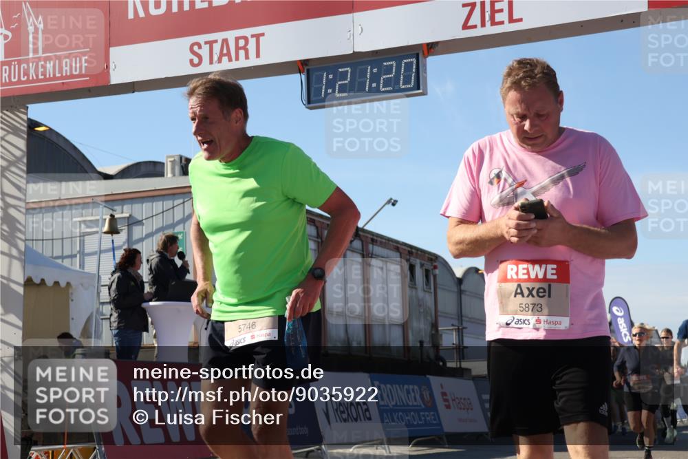 03.10.2025 - Köhlbrandbrückenlauf Luisa Fischer http://msf.ph/oto/9035922 03.10.2025 13:21:19 Ziel 4363, 4379, 4393, 4601, 4838, 4846, 5265, 5450, 5506, 5618, 5725, 5746, 5873, 5878, 5882, 5883, 6040, 6221, 6262, 6602, 6675, 6676, 6679, 6802 meine-sportfotos.de