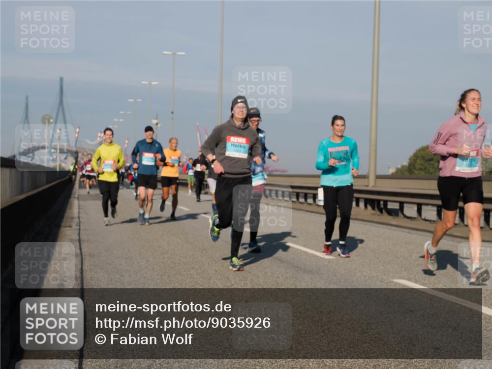 03.10.2025 - Köhlbrandbrückenlauf Fabian Wolf http://msf.ph/oto/9035926 03.10.2025 09:50:35 Position 3  meine-sportfotos.de
