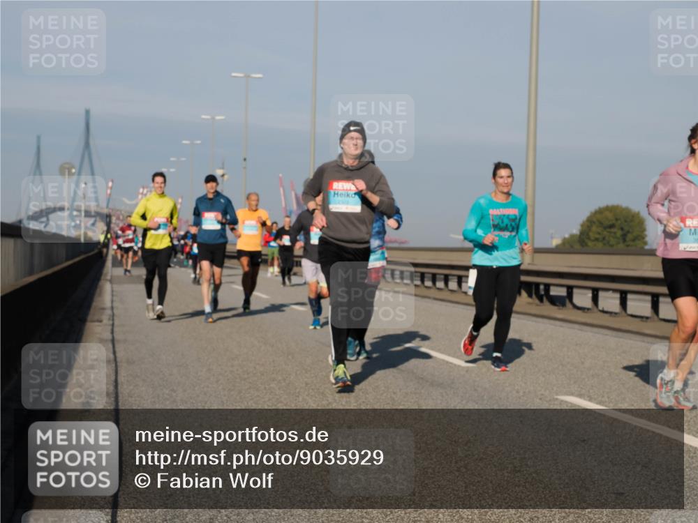 03.10.2025 - Köhlbrandbrückenlauf Fabian Wolf http://msf.ph/oto/9035929 03.10.2025 09:50:35 Position 3  meine-sportfotos.de