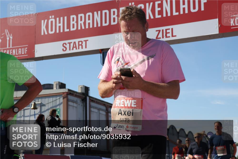 03.10.2025 - Köhlbrandbrückenlauf Luisa Fischer http://msf.ph/oto/9035932 03.10.2025 13:21:20 Ziel 4363, 4379, 4393, 4601, 4838, 4846, 5265, 5450, 5506, 5618, 5725, 5746, 5873, 5878, 5882, 5883, 6040, 6221, 6262, 6602, 6675, 6676, 6679, 6802 meine-sportfotos.de