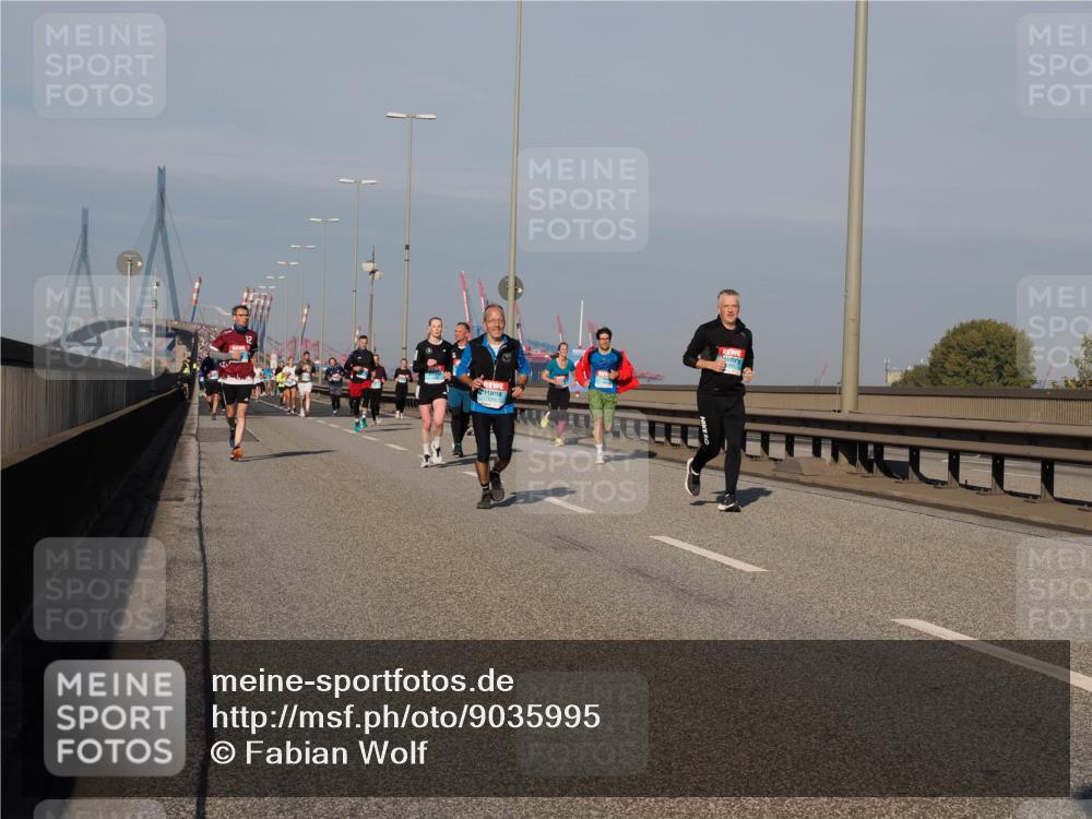 03.10.2025 - Köhlbrandbrückenlauf Fabian Wolf http://msf.ph/oto/9035995 03.10.2025 09:50:41 Position 3  meine-sportfotos.de