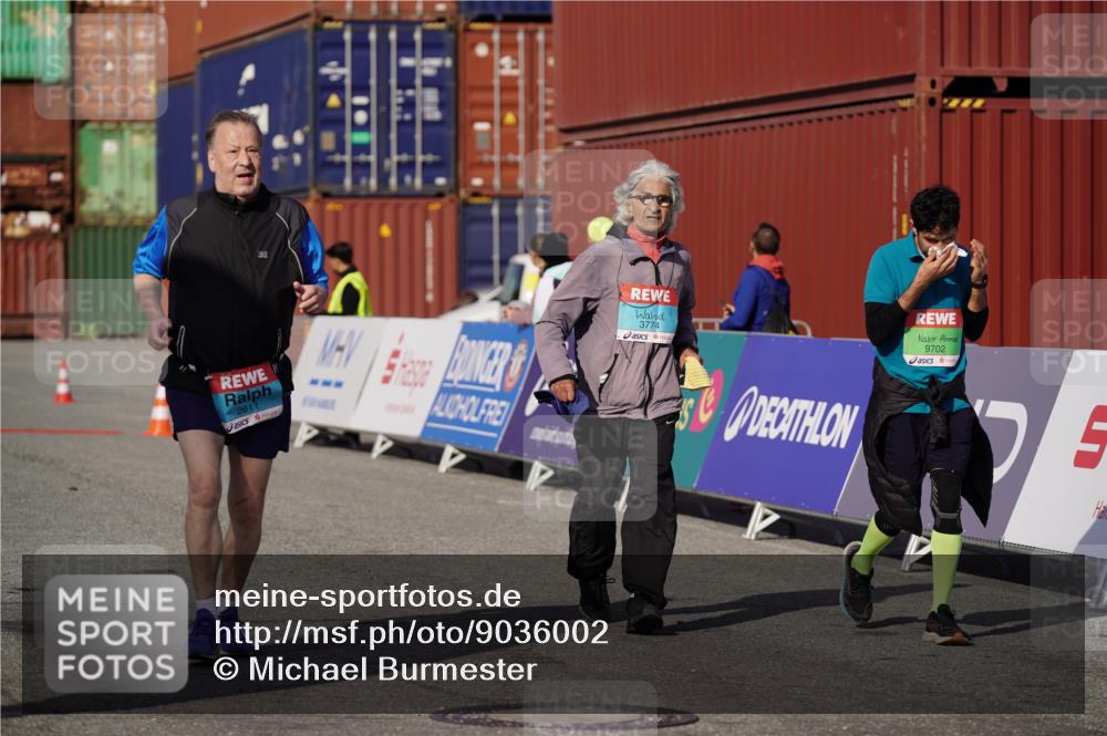 03.10.2025 - Köhlbrandbrückenlauf Michael Burmester http://msf.ph/oto/9036002 03.10.2025 10:53:26 Ziel 2611, 3774 meine-sportfotos.de
