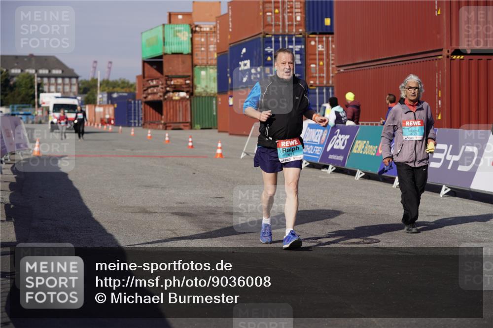 03.10.2025 - Köhlbrandbrückenlauf Michael Burmester http://msf.ph/oto/9036008 03.10.2025 10:53:27 Ziel 2611, 3774 meine-sportfotos.de