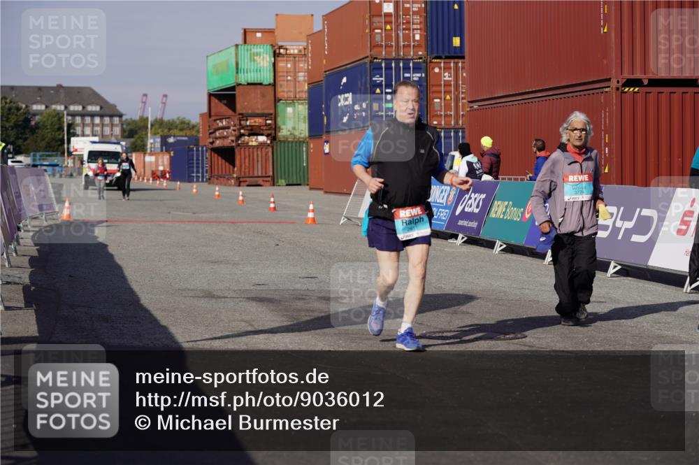 03.10.2025 - Köhlbrandbrückenlauf Michael Burmester http://msf.ph/oto/9036012 03.10.2025 10:53:27 Ziel 2611, 3774 meine-sportfotos.de