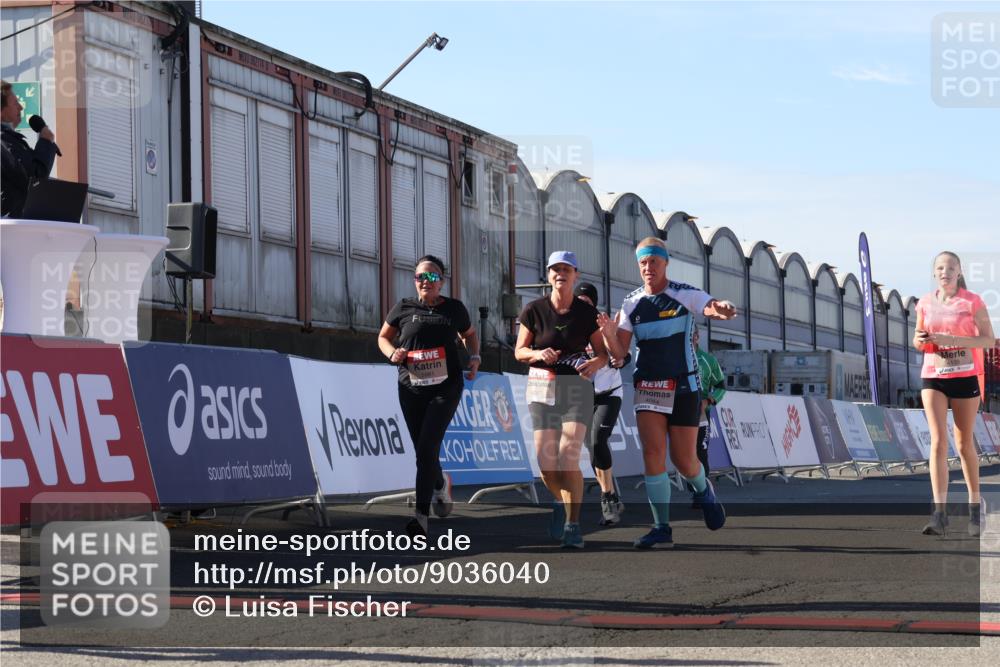 03.10.2025 - Köhlbrandbrückenlauf Luisa Fischer http://msf.ph/oto/9036040 03.10.2025 13:21:44 Ziel 4064, 4067, 4139, 4519, 4843, 4913, 4979, 5329, 5345, 5458, 5894, 5895, 5901, 5981, 6662 meine-sportfotos.de