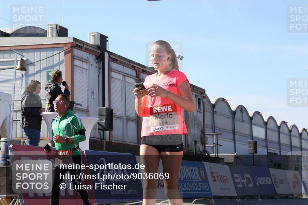 03.10.2025 - Köhlbrandbrückenlauf Luisa Fischer http://msf.ph/oto/9036069 03.10.2025 13:21:48 Ziel 4064, 4067, 4139, 4519, 4843, 4913, 4979, 5329, 5345, 5894, 5895, 5901, 5981, 6532, 6662 meine-sportfotos.de