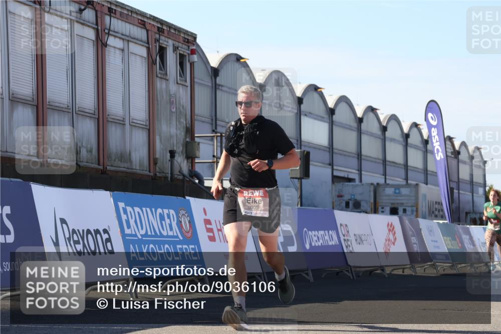 03.10.2025 - Köhlbrandbrückenlauf Luisa Fischer http://msf.ph/oto/9036106 03.10.2025 13:21:54 Ziel 4064, 4067, 4139, 4843, 5329, 5345, 5981, 6005, 6332, 6532, 6684, 6687 meine-sportfotos.de