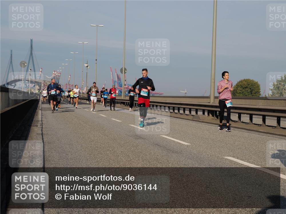 03.10.2025 - Köhlbrandbrückenlauf Fabian Wolf http://msf.ph/oto/9036144 03.10.2025 09:50:50 Position 3  meine-sportfotos.de
