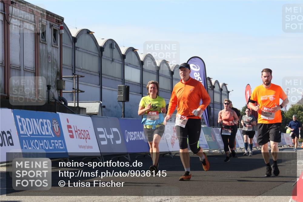 03.10.2025 - Köhlbrandbrückenlauf Luisa Fischer http://msf.ph/oto/9036145 03.10.2025 13:22:00 Ziel 4291, 5776, 6005, 6237, 6332, 6532, 6684, 6687, 6729 meine-sportfotos.de