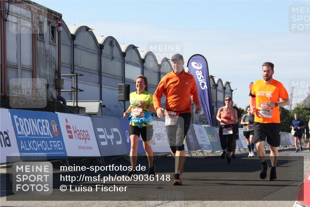 03.10.2025 - Köhlbrandbrückenlauf Luisa Fischer http://msf.ph/oto/9036148 03.10.2025 13:22:01 Ziel 4291, 5180, 5776, 6005, 6237, 6332, 6532, 6684, 6687, 6729 meine-sportfotos.de