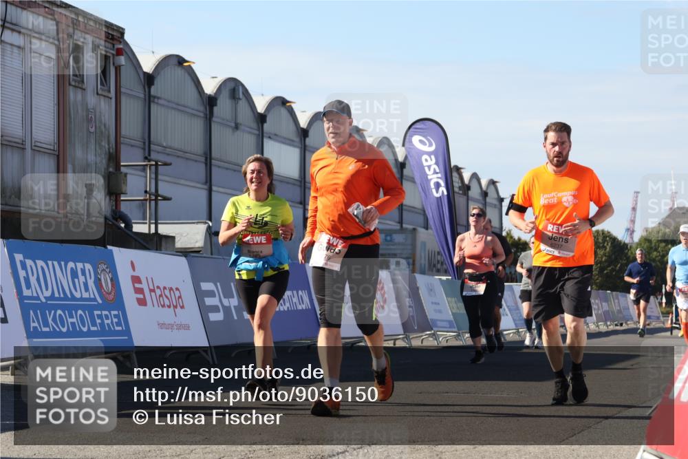 03.10.2025 - Köhlbrandbrückenlauf Luisa Fischer http://msf.ph/oto/9036150 03.10.2025 13:22:01 Ziel 4291, 5180, 5776, 6005, 6237, 6332, 6532, 6684, 6687, 6729 meine-sportfotos.de