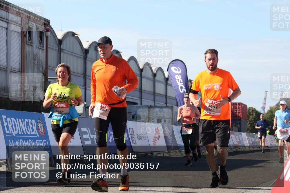 03.10.2025 - Köhlbrandbrückenlauf Luisa Fischer http://msf.ph/oto/9036157 03.10.2025 13:22:02 Ziel 4291, 5180, 5776, 6005, 6237, 6332, 6684, 6687, 6729 meine-sportfotos.de