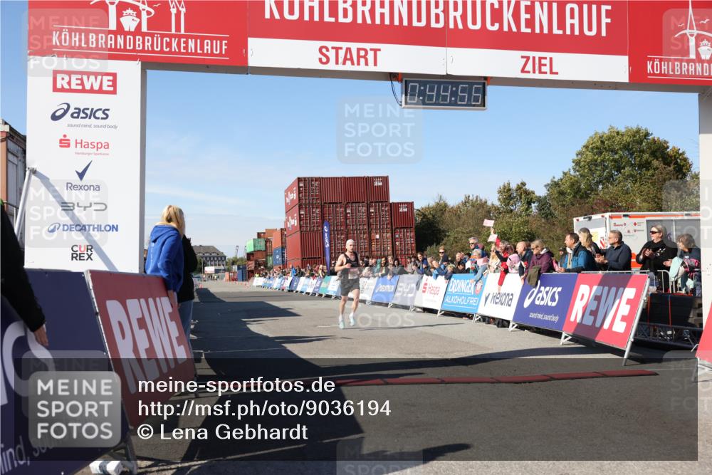 03.10.2025 - Köhlbrandbrückenlauf Lena Gebhardt http://msf.ph/oto/9036194 03.10.2025 12:44:55 Ziel 6610 meine-sportfotos.de