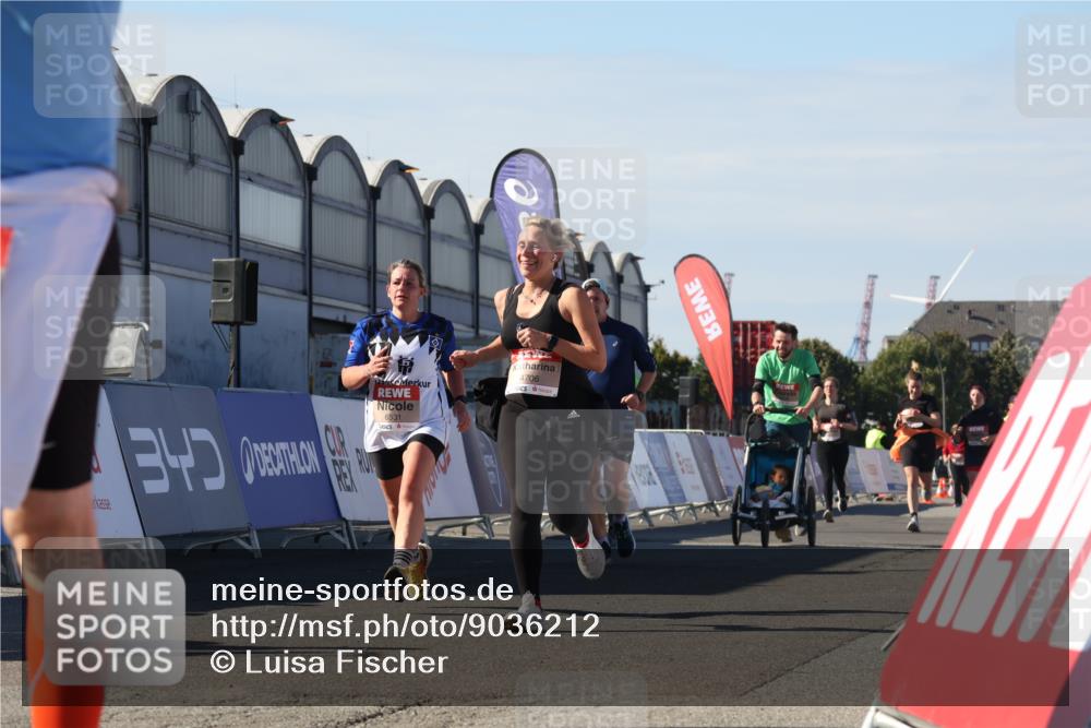 03.10.2025 - Köhlbrandbrückenlauf Luisa Fischer http://msf.ph/oto/9036212 03.10.2025 13:22:10 Ziel 4291, 4706, 4934, 5180, 5235, 5776, 6173, 6237, 6332, 6416, 6531, 6729 meine-sportfotos.de