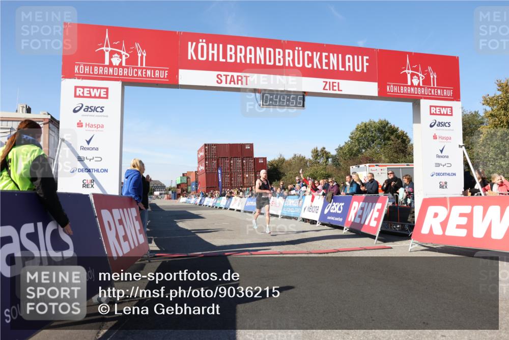 03.10.2025 - Köhlbrandbrückenlauf Lena Gebhardt http://msf.ph/oto/9036215 03.10.2025 12:44:56 Ziel 6610 meine-sportfotos.de