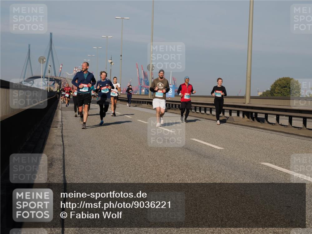 03.10.2025 - Köhlbrandbrückenlauf Fabian Wolf http://msf.ph/oto/9036221 03.10.2025 09:50:55 Position 3  meine-sportfotos.de