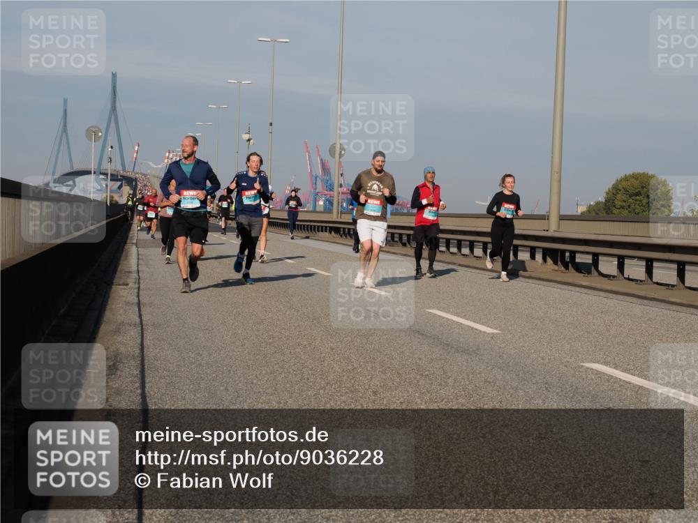 03.10.2025 - Köhlbrandbrückenlauf Fabian Wolf http://msf.ph/oto/9036228 03.10.2025 09:50:55 Position 3  meine-sportfotos.de