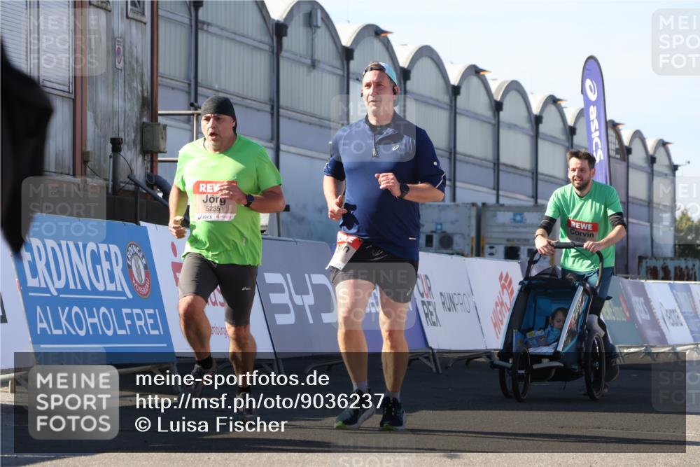 03.10.2025 - Köhlbrandbrückenlauf Luisa Fischer http://msf.ph/oto/9036237 03.10.2025 13:22:14 Ziel 4239, 4706, 4934, 5072, 5180, 5235, 5400, 5401, 5720, 6173, 6237, 6416, 6531, 6729 meine-sportfotos.de