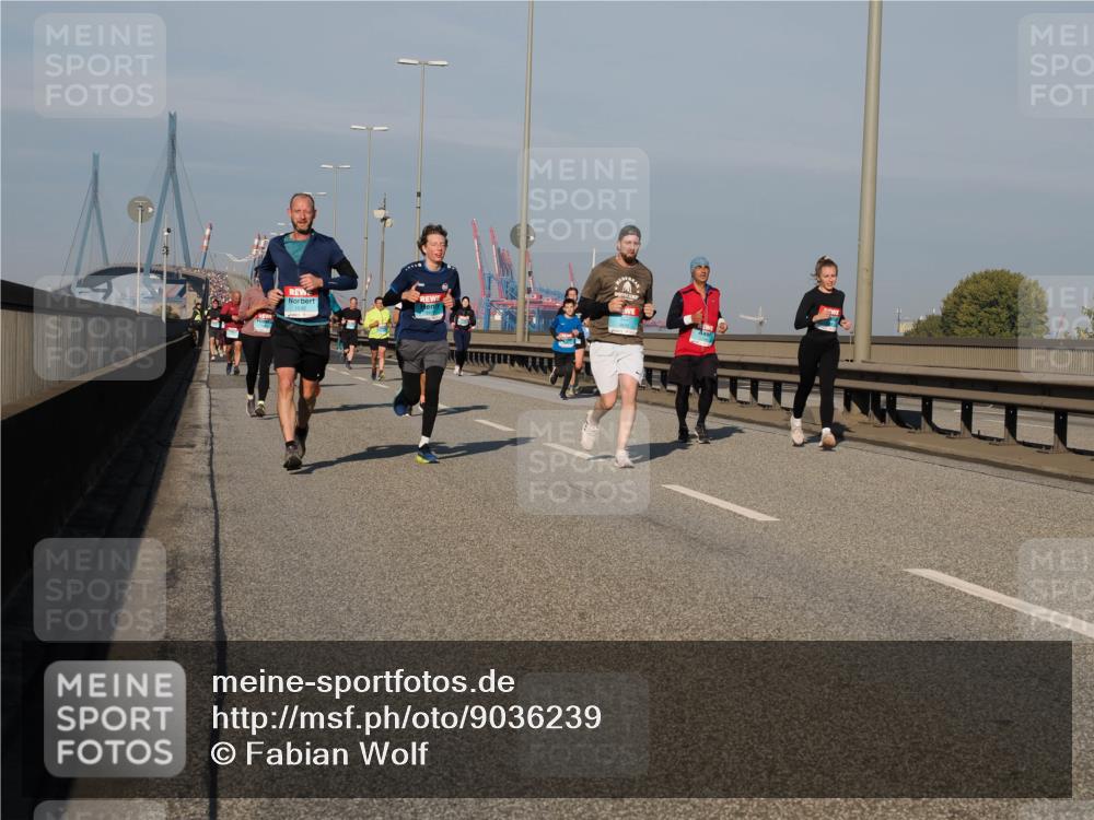 03.10.2025 - Köhlbrandbrückenlauf Fabian Wolf http://msf.ph/oto/9036239 03.10.2025 09:50:56 Position 3 1582 meine-sportfotos.de