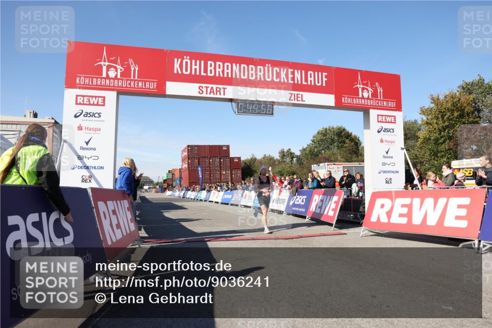 03.10.2025 - Köhlbrandbrückenlauf Lena Gebhardt http://msf.ph/oto/9036241 03.10.2025 12:44:56 Ziel 6610 meine-sportfotos.de