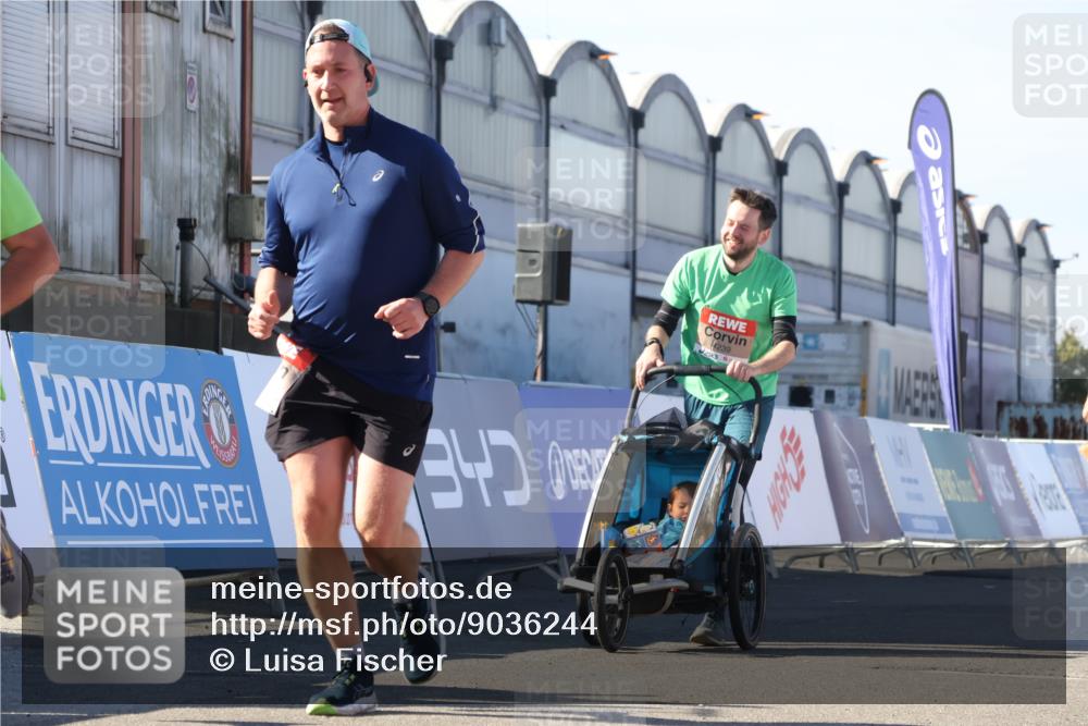 03.10.2025 - Köhlbrandbrückenlauf Luisa Fischer http://msf.ph/oto/9036244 03.10.2025 13:22:15 Ziel 4239, 4706, 4934, 5072, 5180, 5235, 5400, 5401, 5720, 6173, 6416, 6531 meine-sportfotos.de
