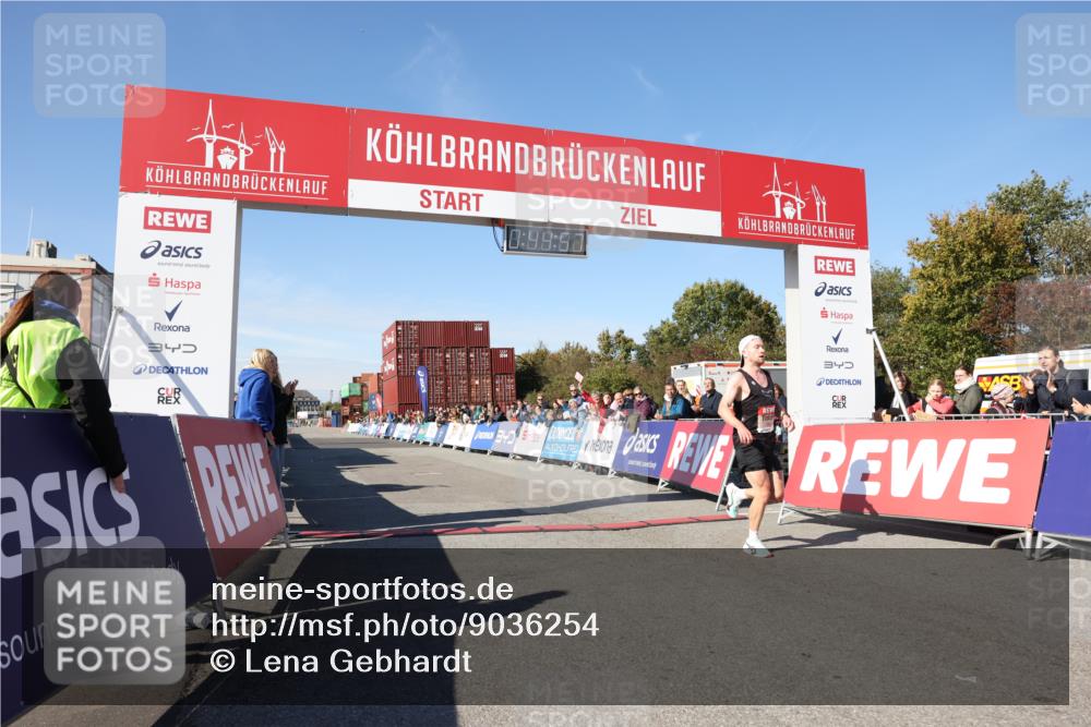 03.10.2025 - Köhlbrandbrückenlauf Lena Gebhardt http://msf.ph/oto/9036254 03.10.2025 12:44:57 Ziel 6610 meine-sportfotos.de