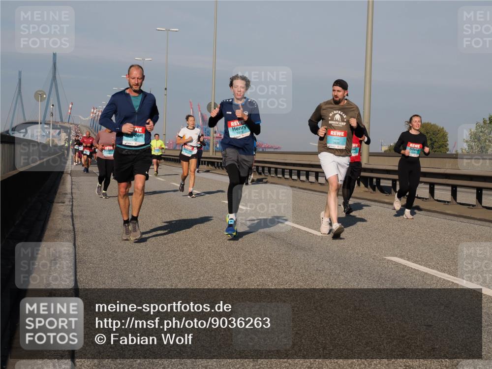 03.10.2025 - Köhlbrandbrückenlauf Fabian Wolf http://msf.ph/oto/9036263 03.10.2025 09:50:58 Position 3 1582, 3379, 3835 meine-sportfotos.de