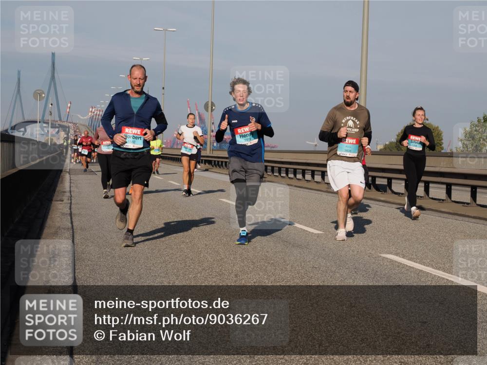 03.10.2025 - Köhlbrandbrückenlauf Fabian Wolf http://msf.ph/oto/9036267 03.10.2025 09:50:58 Position 3 1582, 3379, 3835 meine-sportfotos.de