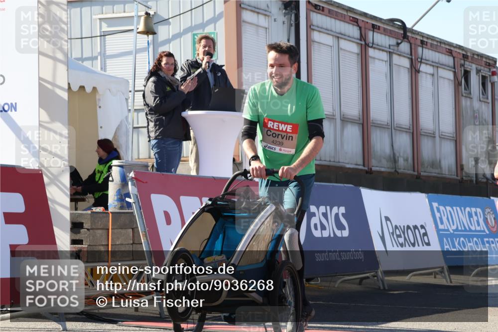 03.10.2025 - Köhlbrandbrückenlauf Luisa Fischer http://msf.ph/oto/9036268 03.10.2025 13:22:19 Ziel 4239, 4706, 4934, 5072, 5235, 5272, 5400, 5401, 5720, 5851, 5929, 6173, 6188, 6416, 6531 meine-sportfotos.de