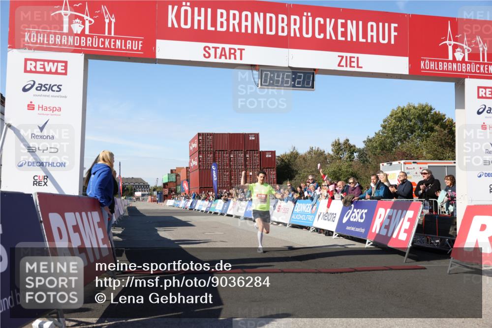 03.10.2025 - Köhlbrandbrückenlauf Lena Gebhardt http://msf.ph/oto/9036284 03.10.2025 12:45:21 Ziel 6280 meine-sportfotos.de
