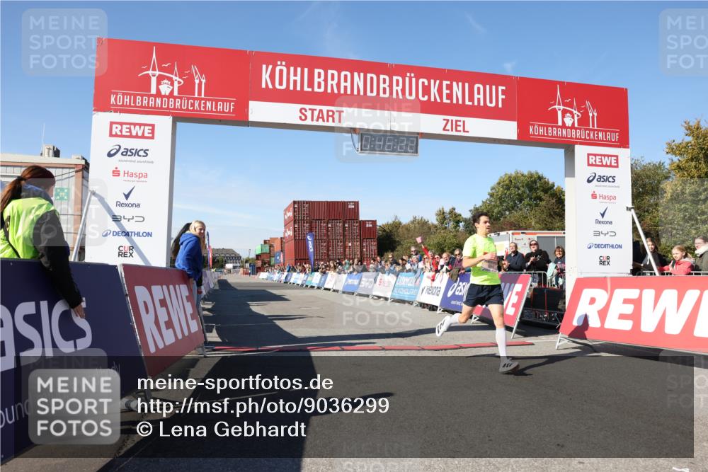 03.10.2025 - Köhlbrandbrückenlauf Lena Gebhardt http://msf.ph/oto/9036299 03.10.2025 12:45:22 Ziel 6280 meine-sportfotos.de
